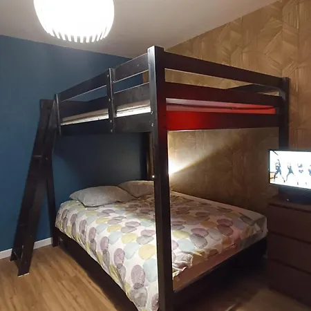 Prive Avec Piscine, Fibre Et Netflix * רור